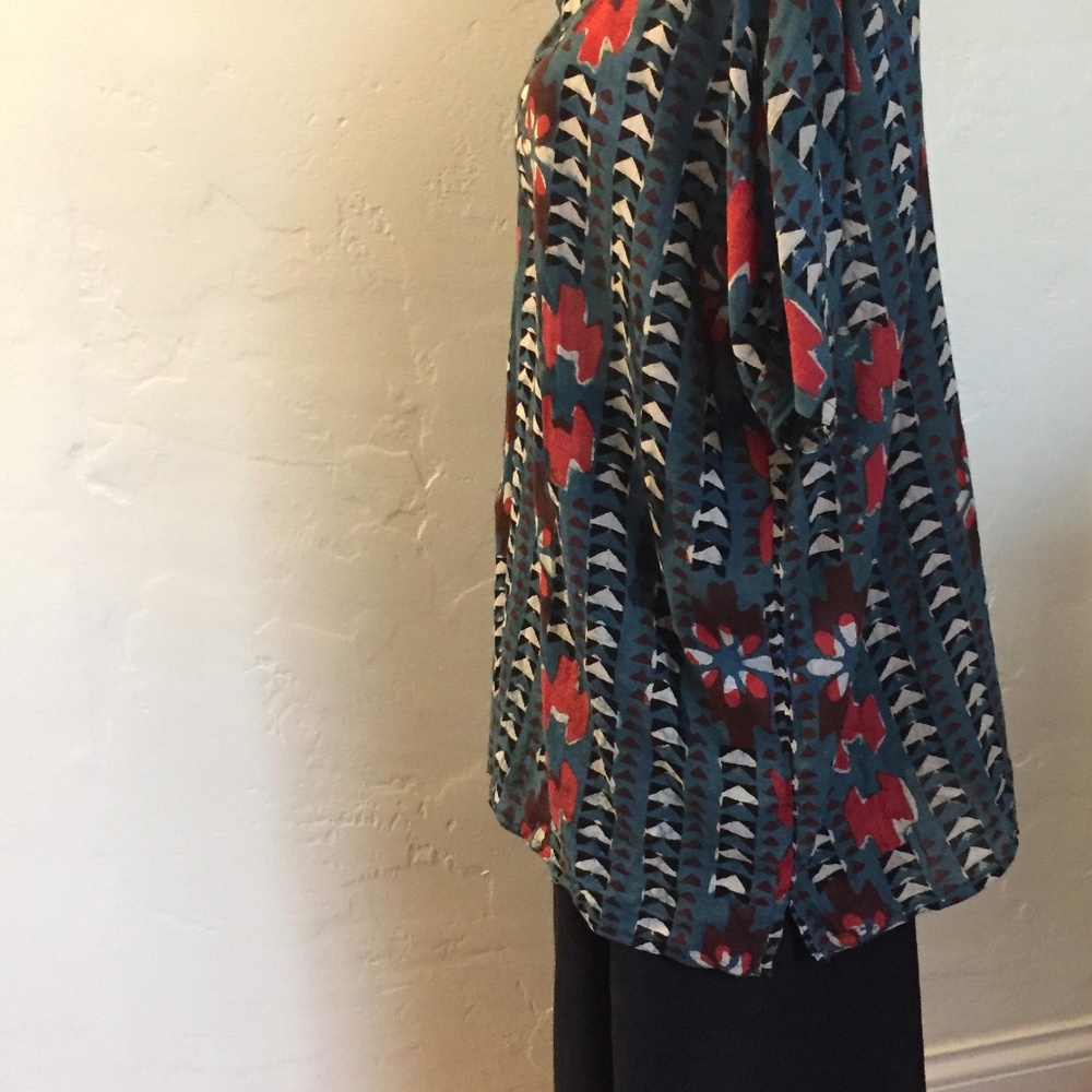 Tunic - Picture 4 of 4